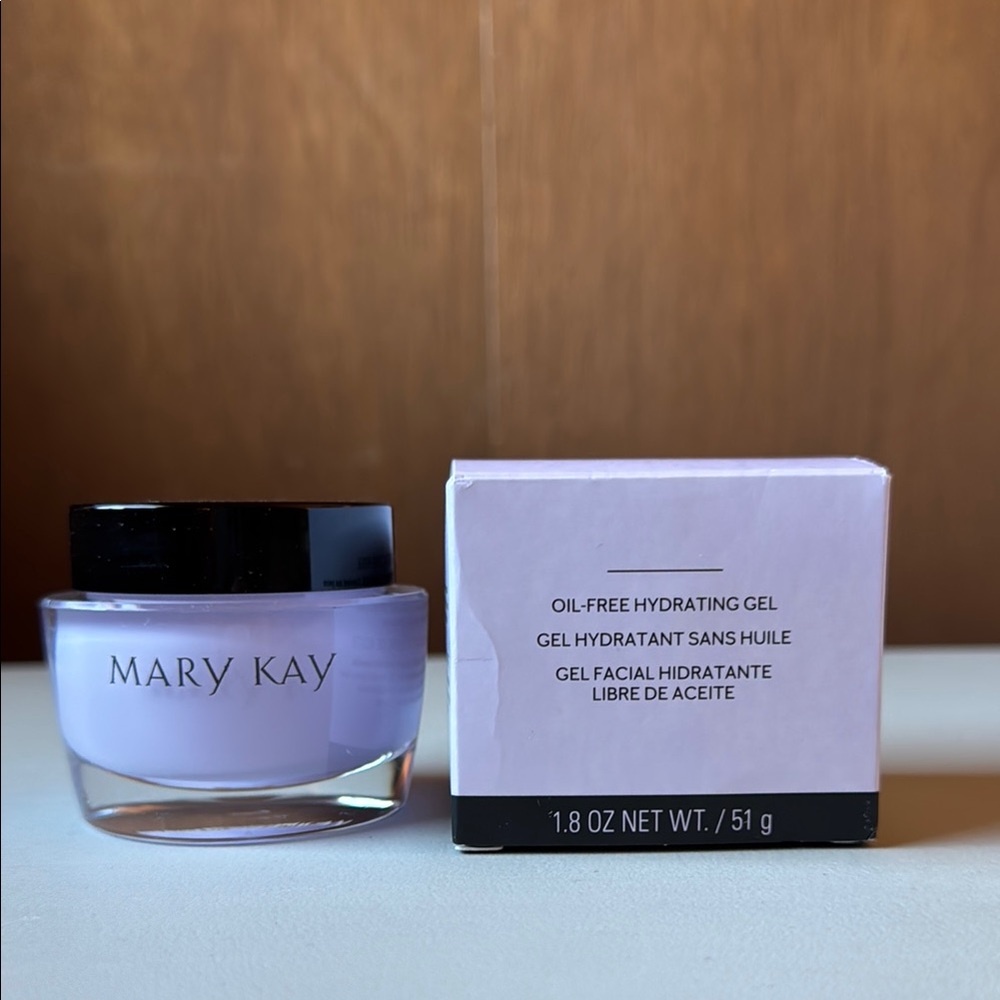 Mary Kay Oil-Free Hydrating Gel - NEVER USED